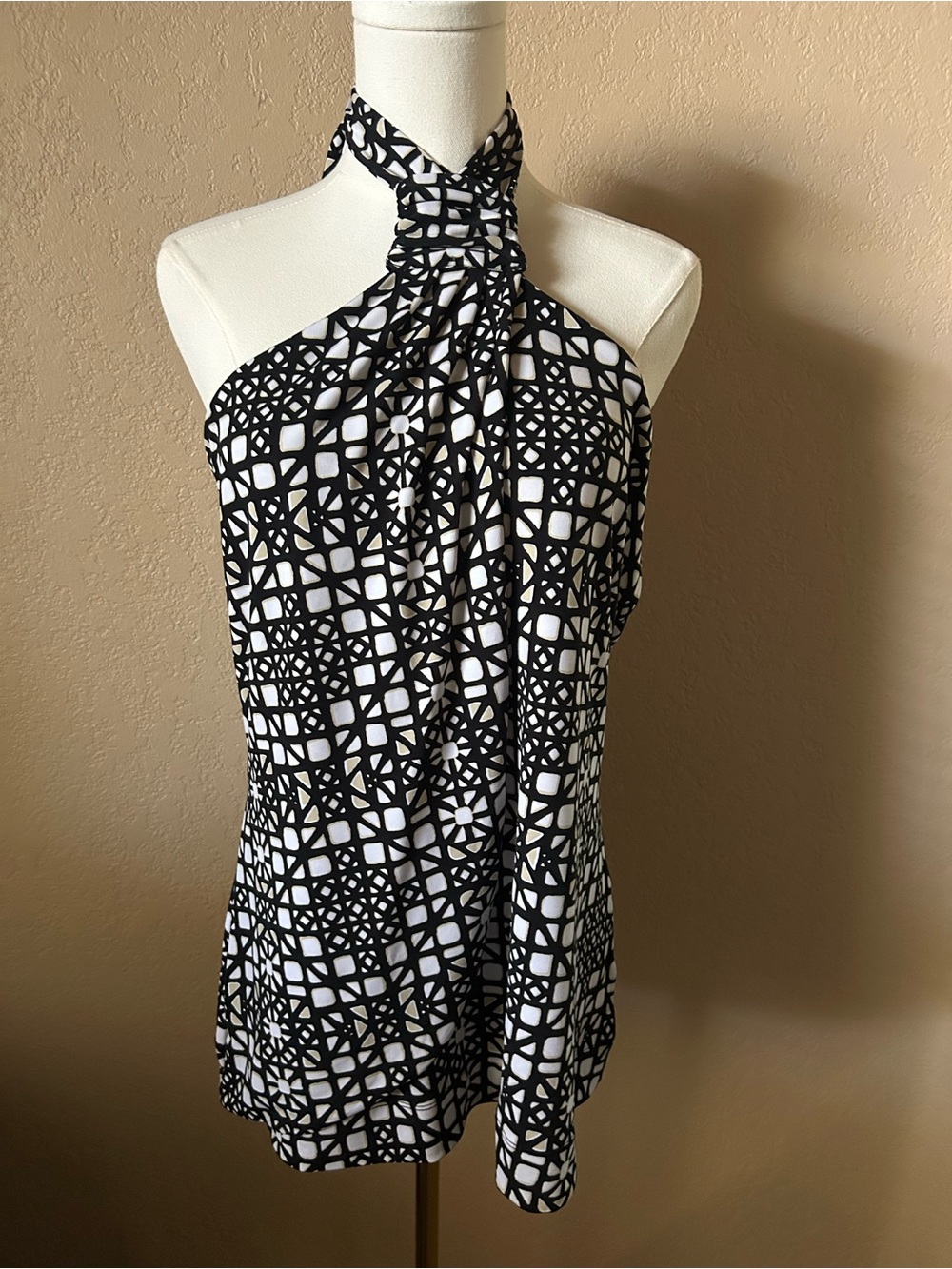 $18 White House/ Black Market Black & White Geometric Halter Top